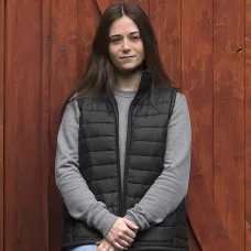 Veste matelassée sans manches pour femme fabriquée au Québec
