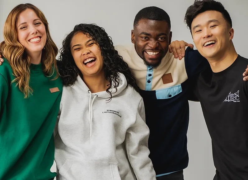 Vêtements corporatifs écoresponsables, hyper personnalisés