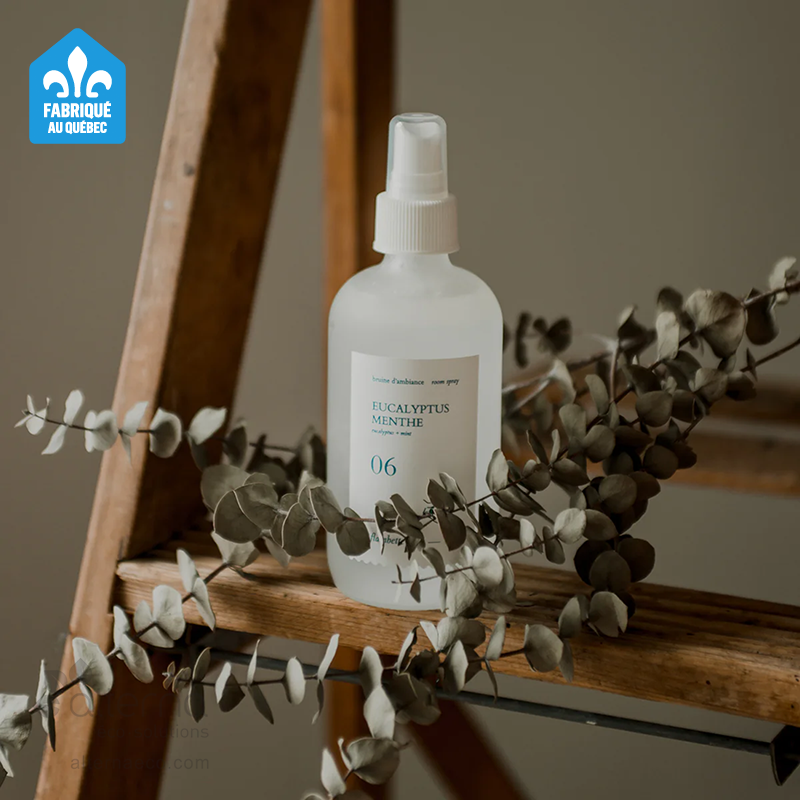 Bruine d'ambiance personnalisée à votre image. Produit certifié par Les produits du Québec. Fabriqué au Québec.