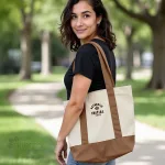 Sac fourre-tout deux couleurs en coton et polyester recyclé, conçu et décoré au Québec_Café